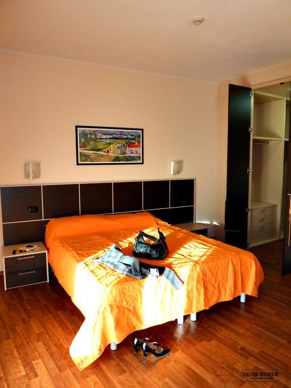 Hotel Residence Zodiaco Modena Dış mekan fotoğraf